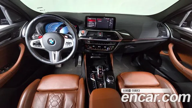 BMW X4M — интерьер