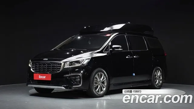 Kia Carnival — экстерьер