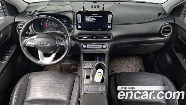 Hyundai Kona — интерьер