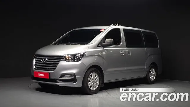 Hyundai Starex