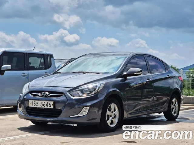 Hyundai Accent