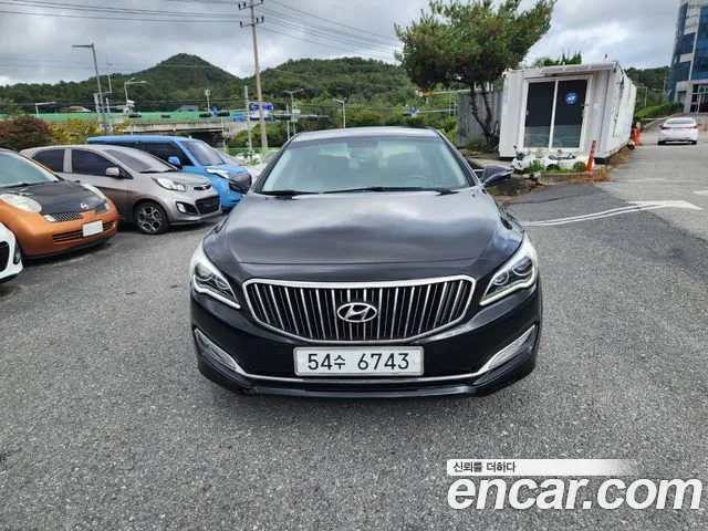 Hyundai Aslan