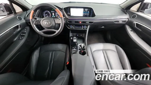 Hyundai Sonata — интерьер