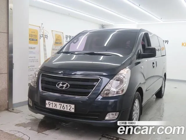Hyundai Starex