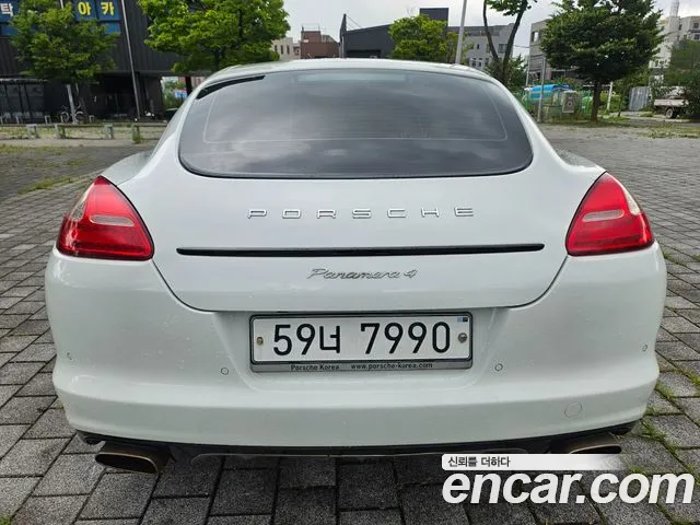 Porsche Panamera — интерьер