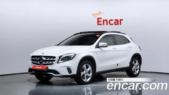 Mercedes-Benz GLA-класс