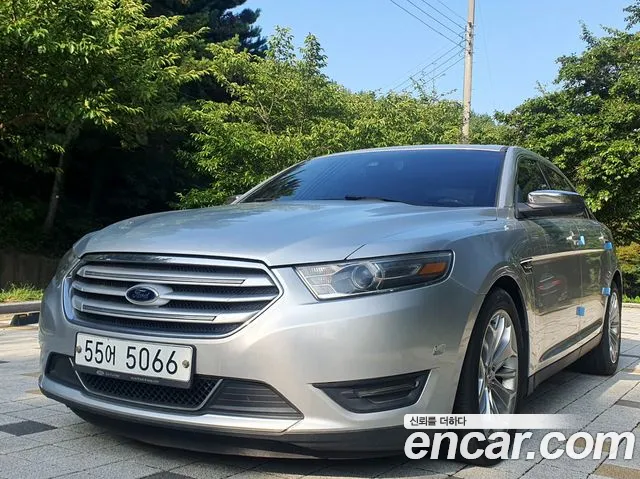 Ford Taurus