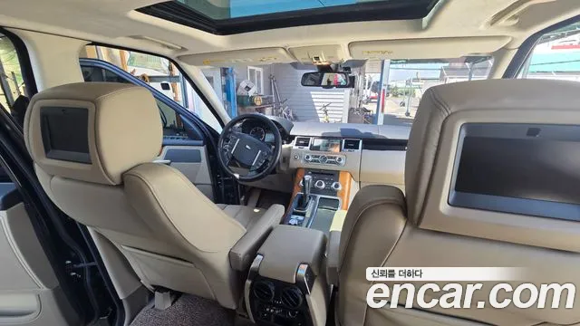 Land Rover Range Rover Sport — интерьер