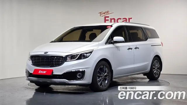 Kia Carnival — экстерьер