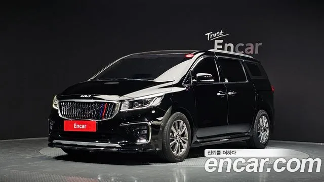Kia Carnival — экстерьер