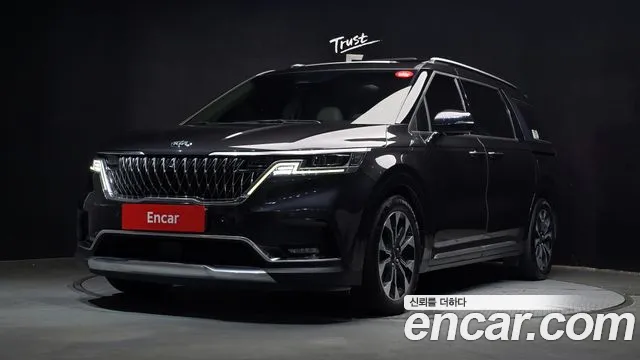 Kia Carnival — экстерьер