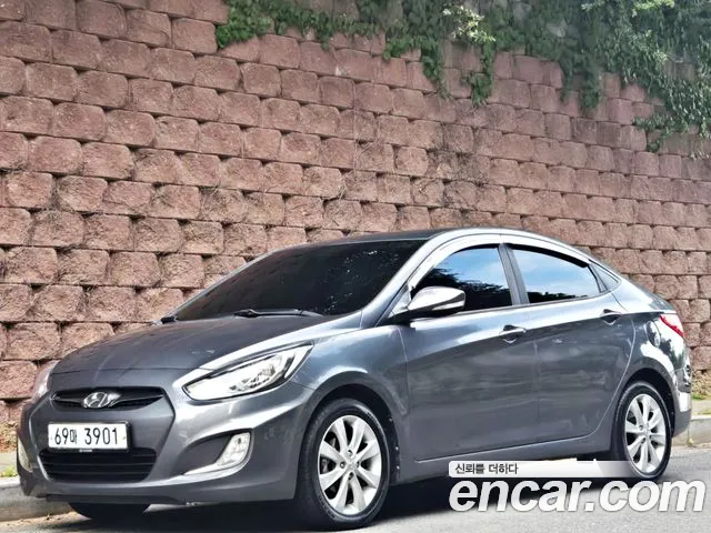 Hyundai Accent