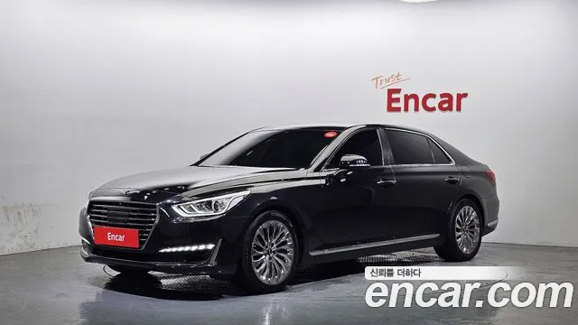 Genesis EQ900