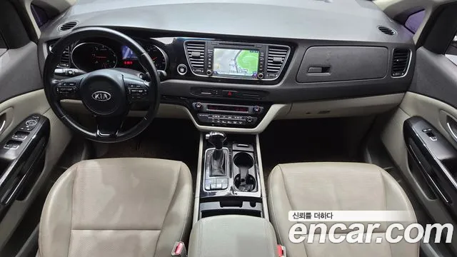 Kia Carnival — интерьер