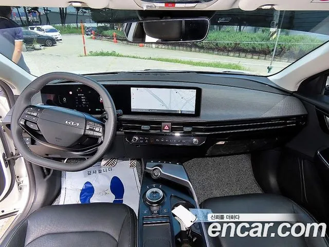 Kia EV6 — интерьер