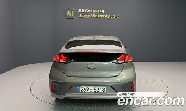 Hyundai Ioniq — интерьер