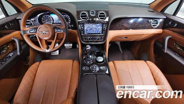 Bentley Bentayga — интерьер