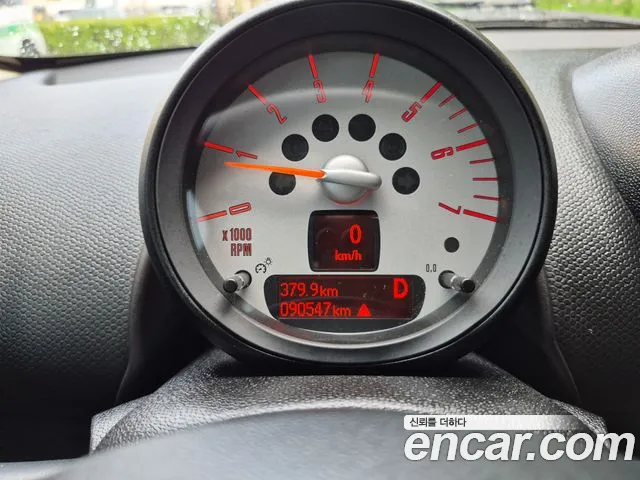 MINI Countryman — интерьер