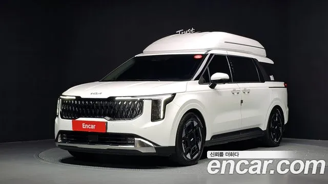 Kia Carnival — экстерьер