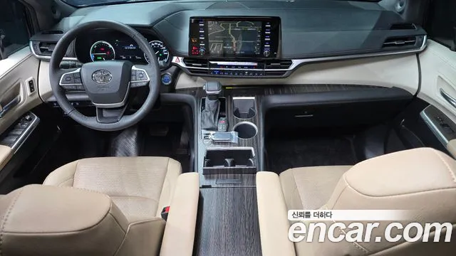 Toyota Sienna — интерьер