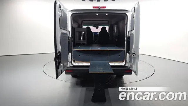  SE-A2 Van