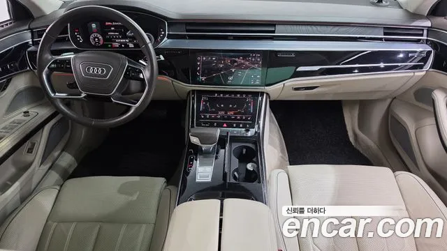 Audi A8 — интерьер