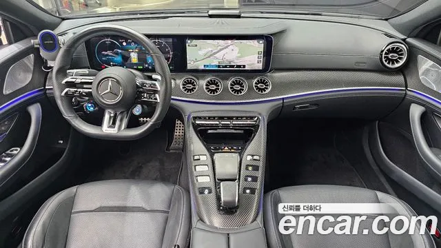 Mercedes-Benz AMG GT — интерьер