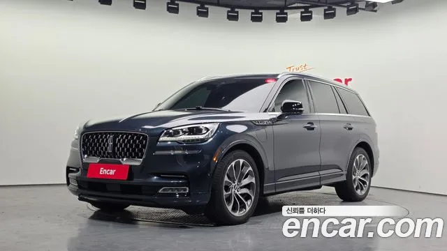 Lincoln Aviator