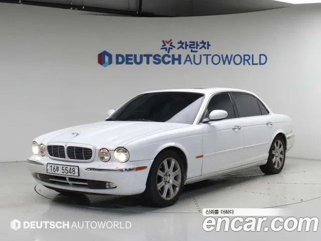 Jaguar XJ-8
