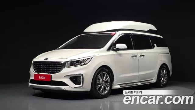 Kia Carnival — экстерьер
