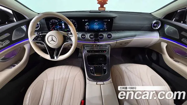 Mercedes-Benz CLS-класс — интерьер