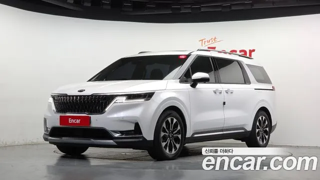 Kia Carnival — экстерьер