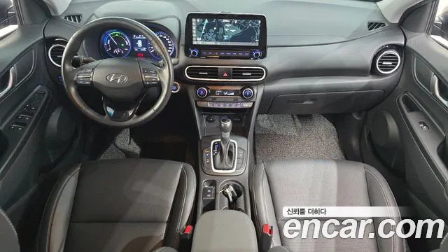 Hyundai Kona — интерьер