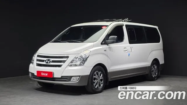 Hyundai Starex