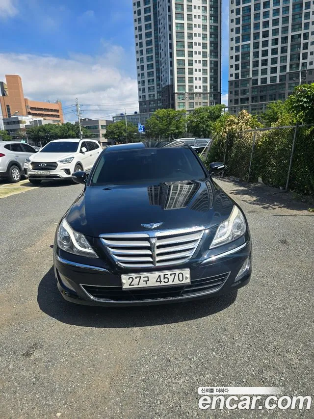 Hyundai Genesis