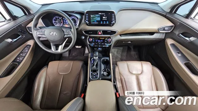 Hyundai Santa Fe — интерьер