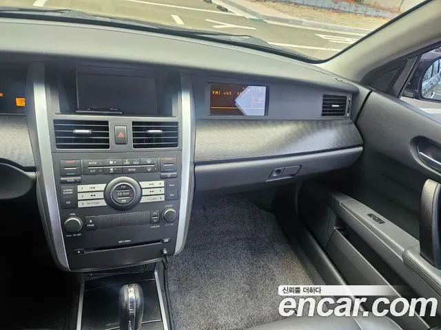 Renault Korea SM5 — интерьер