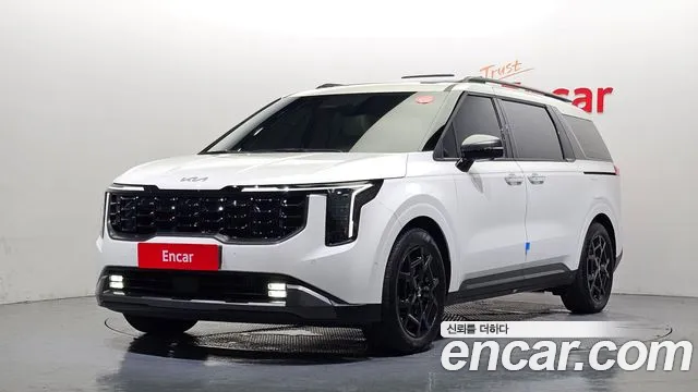 Kia Carnival — экстерьер