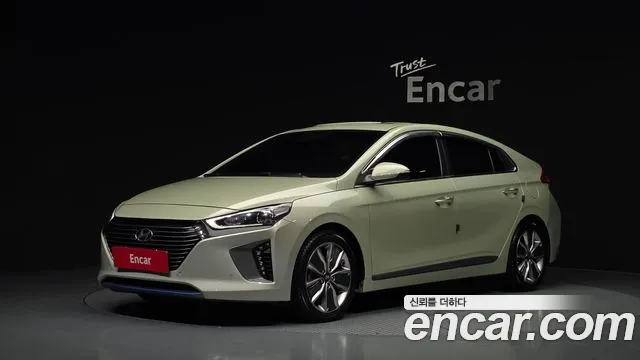 Hyundai Ioniq