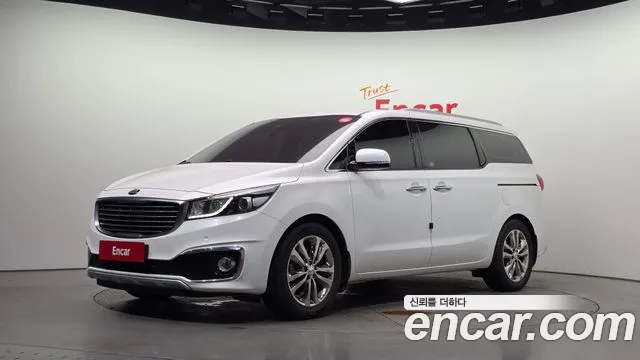 Kia Carnival — экстерьер