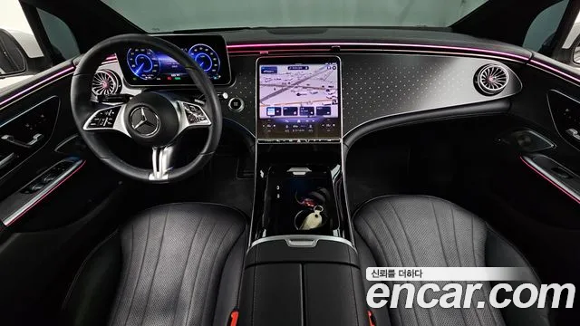Mercedes-Benz EQE — интерьер