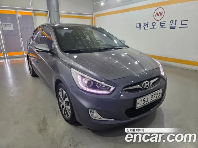 Hyundai Accent