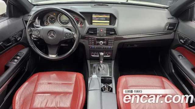 Mercedes-Benz E-класс — интерьер