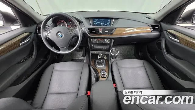 BMW X1 — интерьер