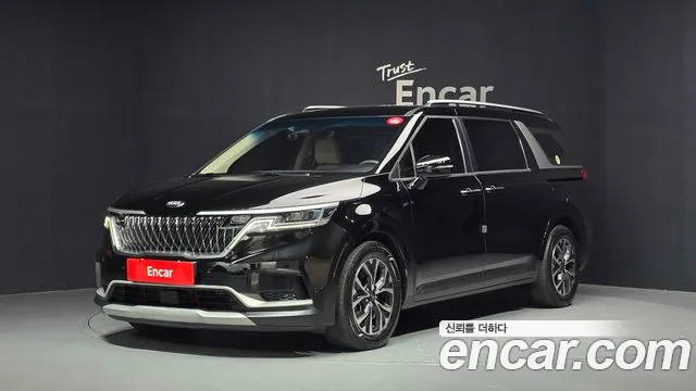 Kia Carnival — экстерьер