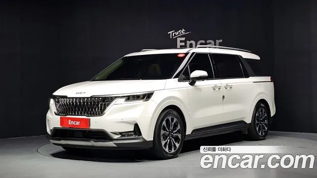 Kia Carnival — экстерьер