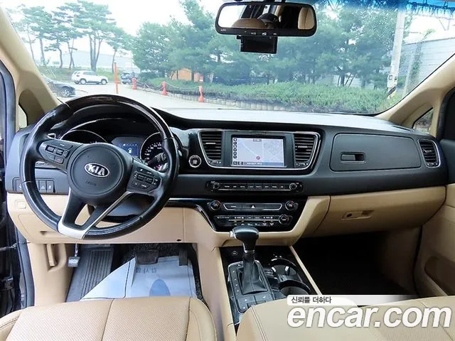 Kia Carnival — интерьер