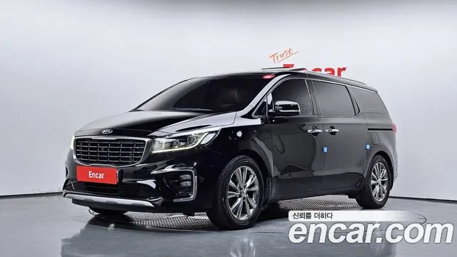 Kia Carnival — экстерьер