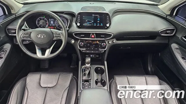 Hyundai Santa Fe — интерьер