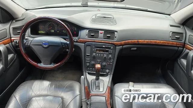 Volvo S80 — интерьер